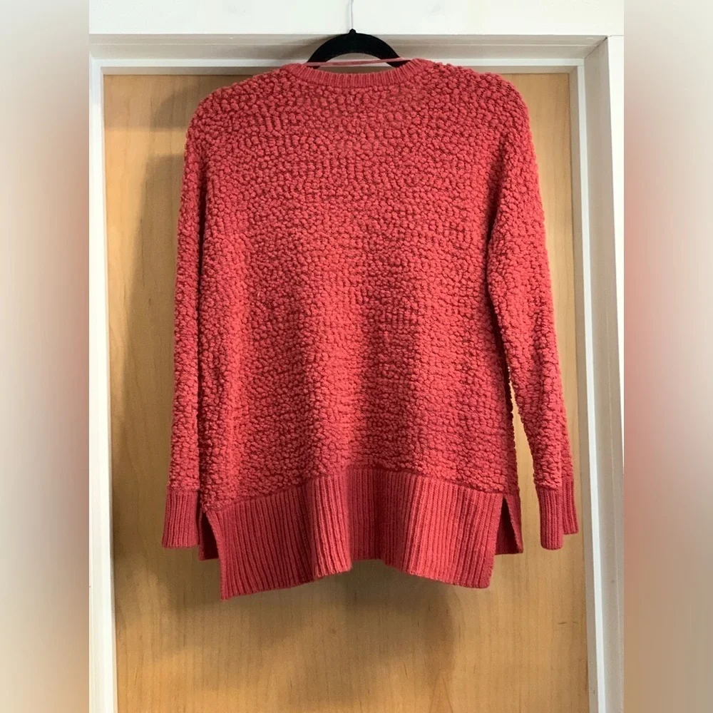 Cupio Women's Burnt Orange Popcorn Textured Crew Neck Sweater   Size-Medium